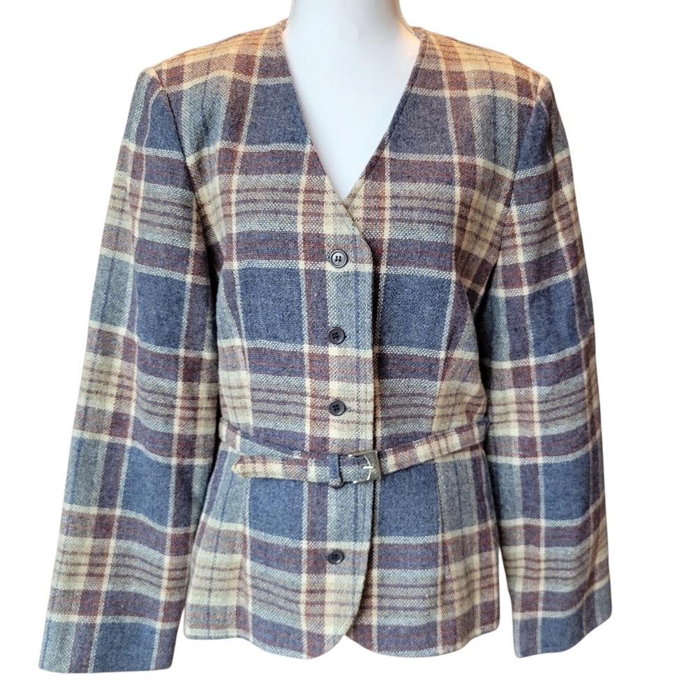 Vintage Country Suburbans Red Blue Tan Plaid Print Belted Wool Blazer Jacket